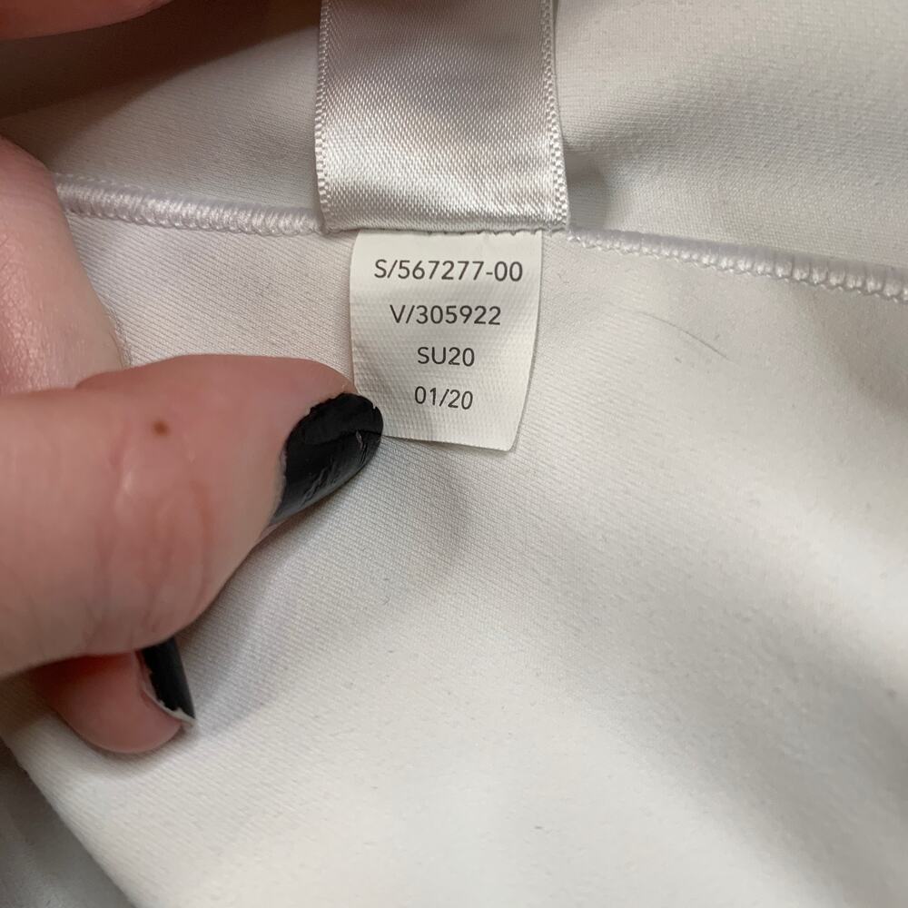 Athleta Shorts Women M Medium White Mesh Me Up High Waisted Stash Pockets PullOn - Picture 7 of 12